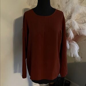 Chic Women's Long Sleeve Top in Deep Rust